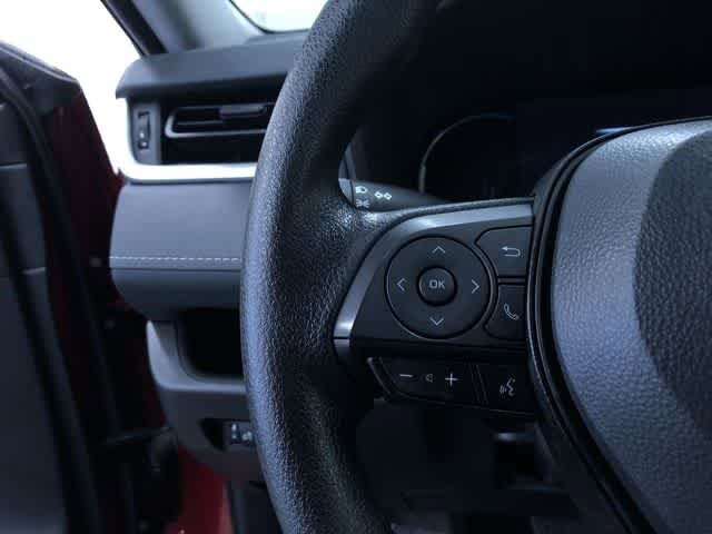 Thumbnail: 2025 Toyota RAV4 - 25