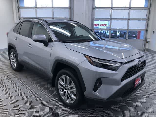 Thumbnail: 2025 Toyota RAV4 - 29