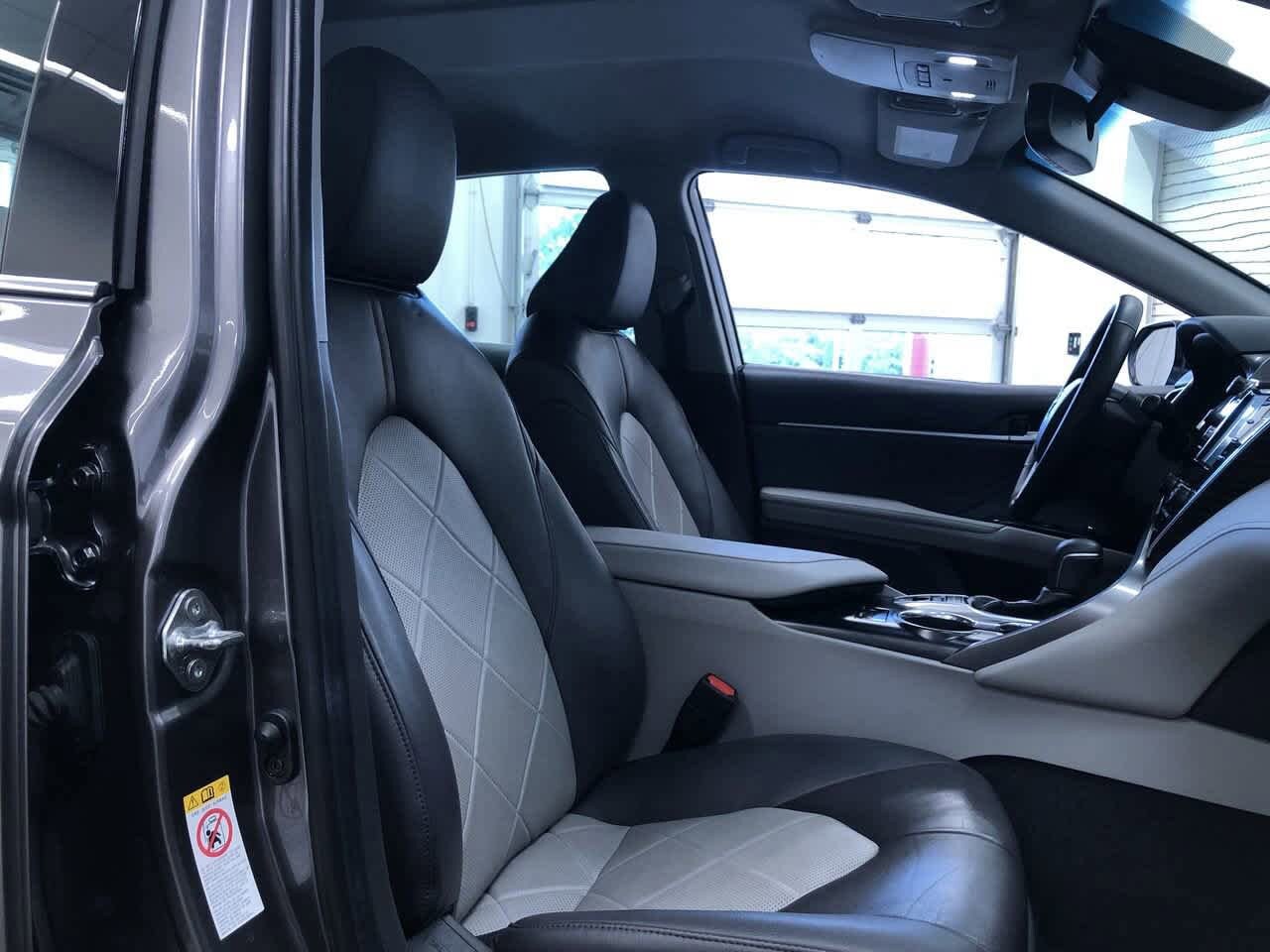 Thumbnail: 2018 Toyota Camry - 21