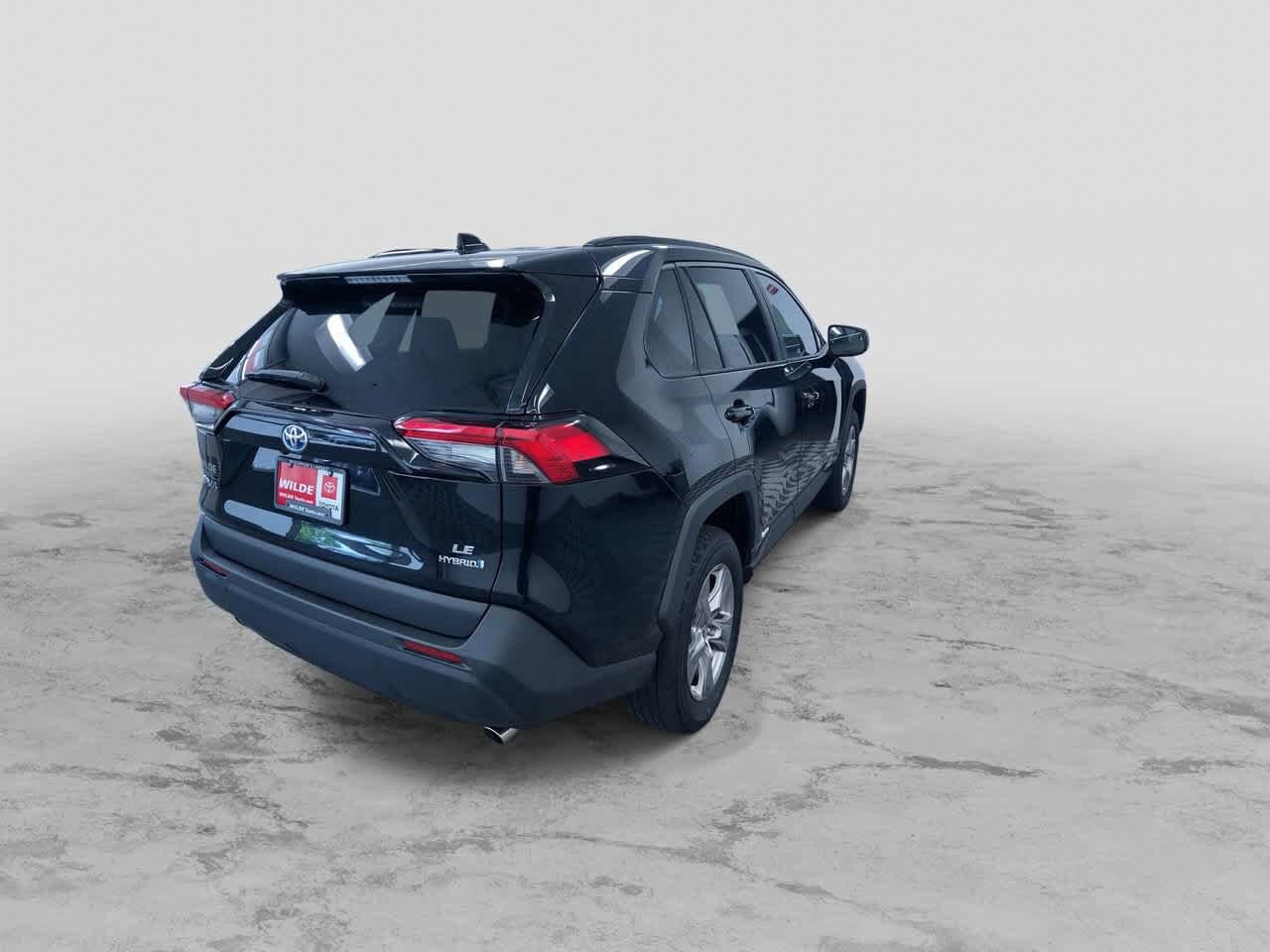 Thumbnail: 2024 Toyota RAV4 - 9