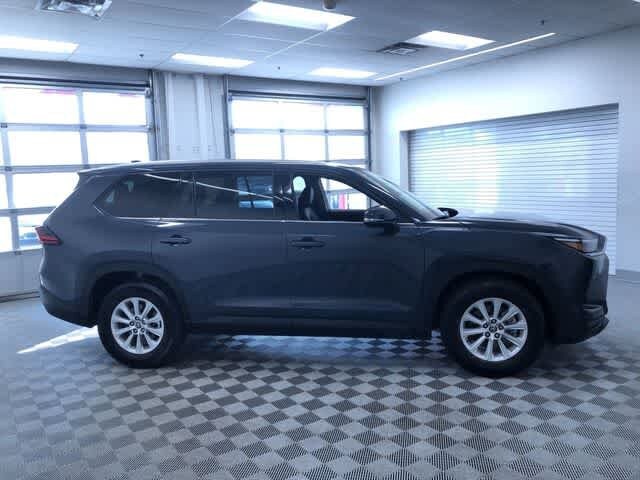 Thumbnail: 2025 Toyota Grand Highlander - 37