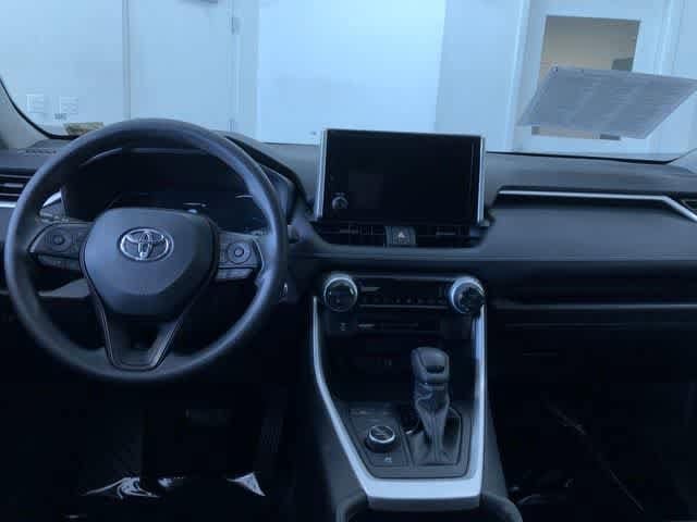 Thumbnail: 2025 Toyota RAV4 - 18