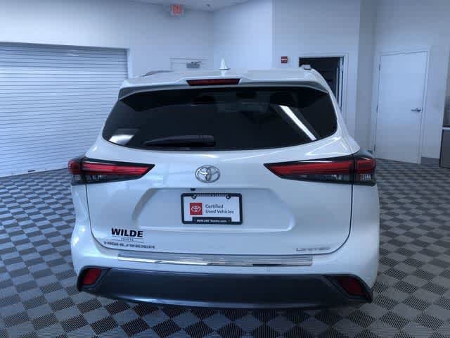 Thumbnail: 2021 Toyota Highlander - 13
