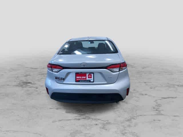 2025 Toyota Corolla LE - Photo 8