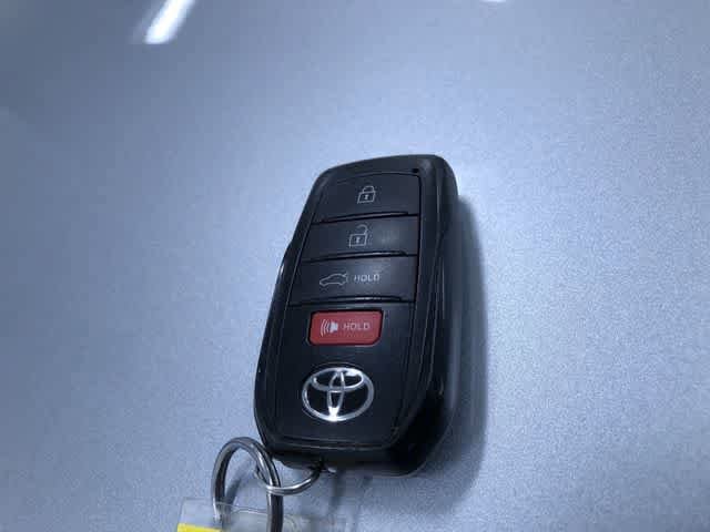 Thumbnail: 2025 Toyota Camry - 32