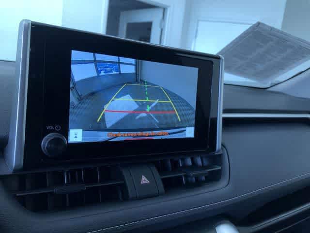 Thumbnail: 2025 Toyota RAV4 - 27