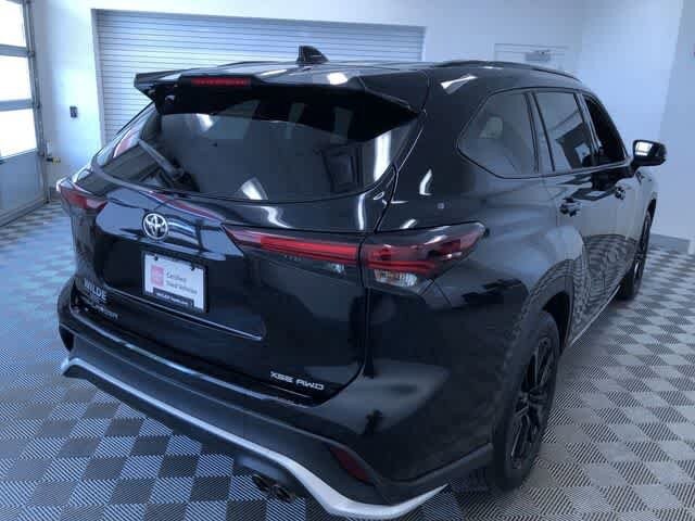 Thumbnail: 2025 Toyota Highlander - 35