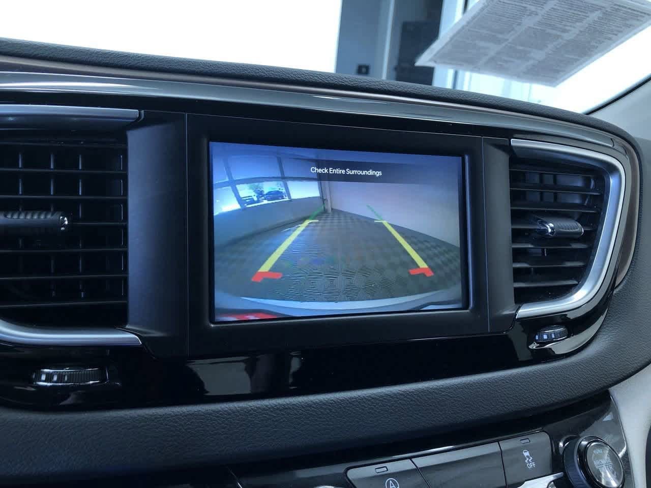 2023 Chrysler Voyager LX 27