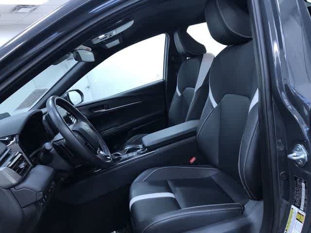 Thumbnail: 2025 Toyota Camry - 18