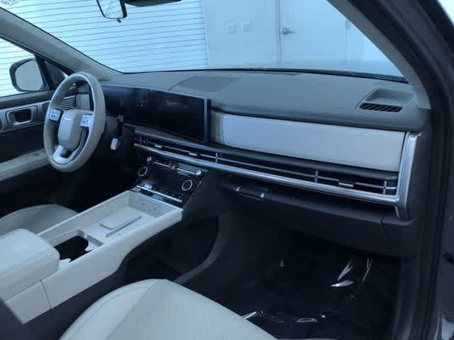 Thumbnail: 2025 Hyundai Santa Fe - 23