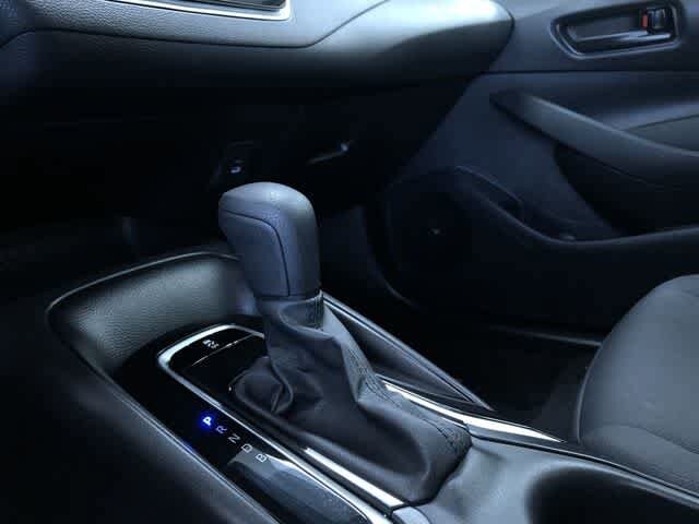 2025 Toyota Corolla LE - Photo 27
