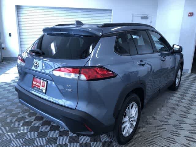 Thumbnail: 2023 Toyota Corolla Cross - 35