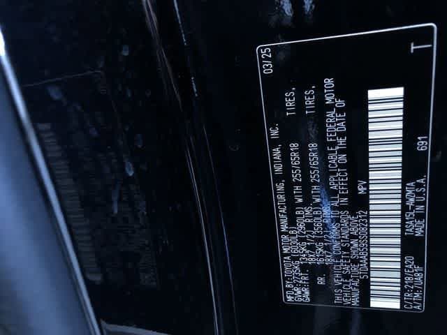 Thumbnail: 2025 Toyota Grand Highlander - 36