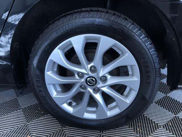 Thumbnail: 2019 Nissan Sentra - 9