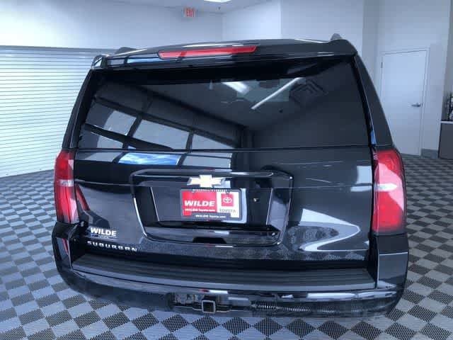 Thumbnail: 2019 Chevrolet Suburban - 6