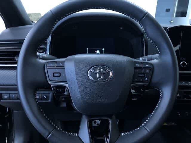 Thumbnail: 2025 Toyota Camry - 25