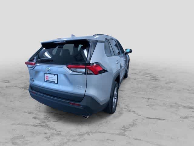 Thumbnail: 2024 Toyota RAV4 - 9