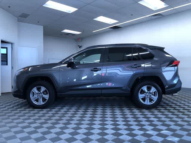 Thumbnail: 2025 Toyota RAV4 - 11