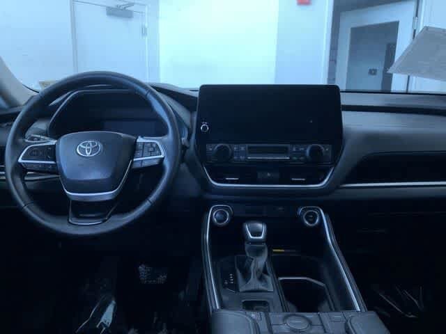 Thumbnail: 2025 Toyota Grand Highlander - 19