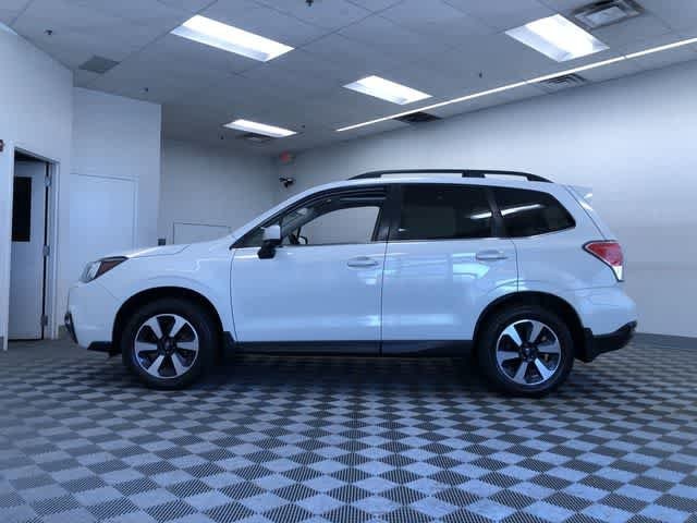 Thumbnail: 2017 Subaru Forester - 12
