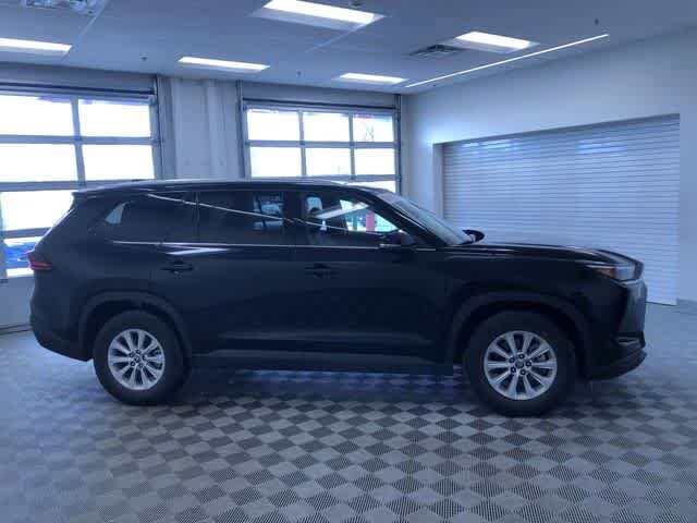 Thumbnail: 2025 Toyota Grand Highlander - 36