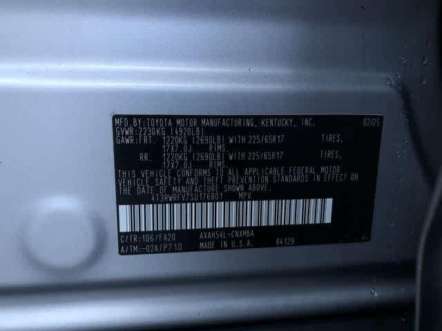 Thumbnail: 2025 Toyota RAV4 - 34