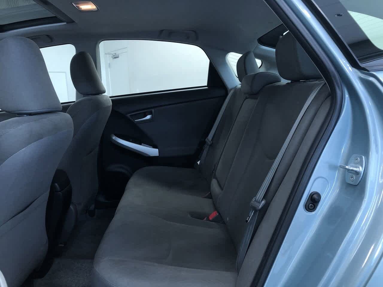 Thumbnail: 2013 Toyota Prius - 19