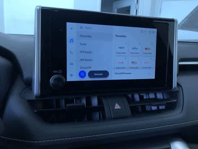 Thumbnail: 2025 Toyota RAV4 - 27