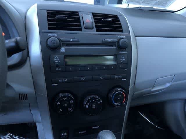 Thumbnail: 2009 Toyota Corolla - 26