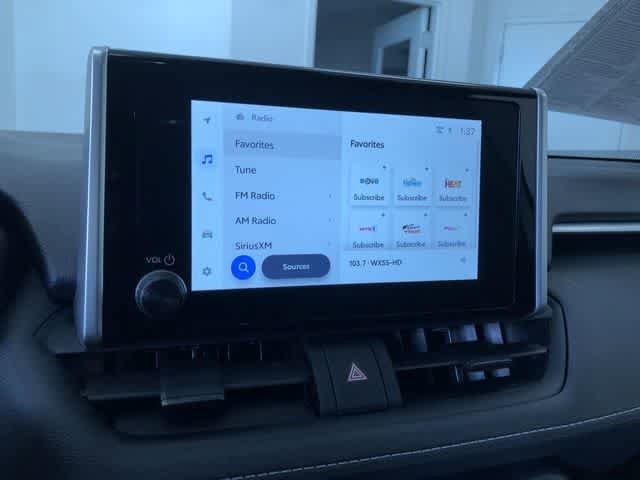 Thumbnail: 2025 Toyota RAV4 - 28