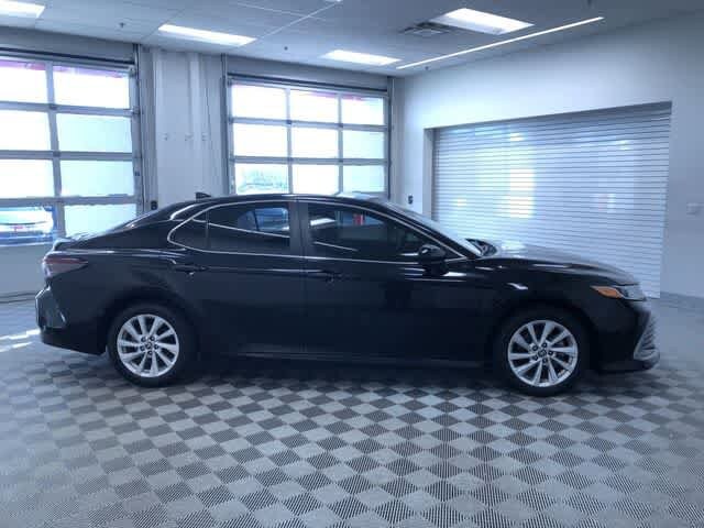 Thumbnail: 2023 Toyota Camry - 35