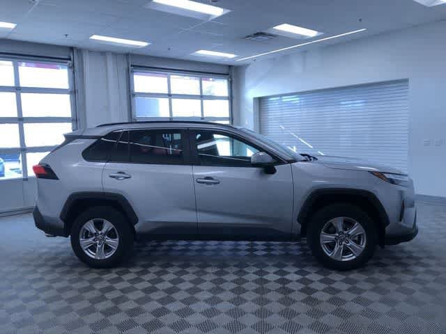 Thumbnail: 2025 Toyota RAV4 - 35