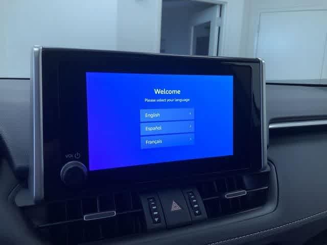 Thumbnail: 2025 Toyota RAV4 - 21