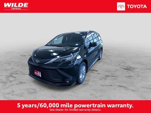 Thumbnail: 2026 Toyota Sienna - 5