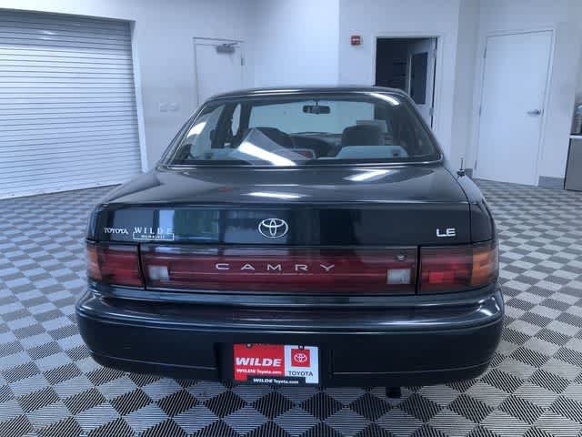 Thumbnail: 1993 Toyota Camry - 13