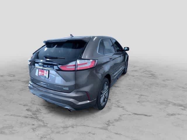 Thumbnail: 2019 Ford Edge - 10