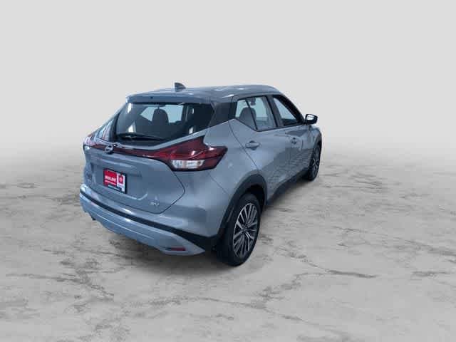 Thumbnail: 2024 Nissan Kicks - 10