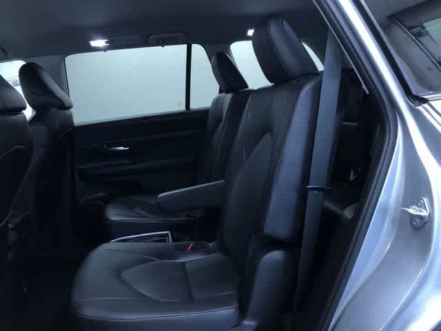 Thumbnail: 2025 Toyota Grand Highlander - 22