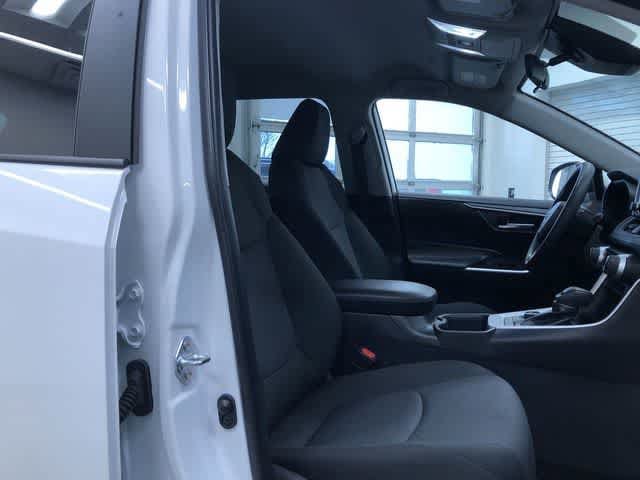 Thumbnail: 2025 Toyota RAV4 - 13