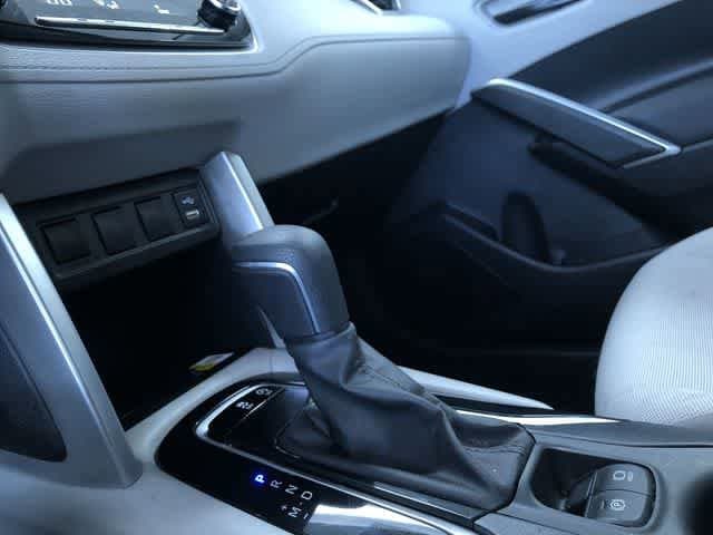 Thumbnail: 2022 Toyota Corolla Cross - 30