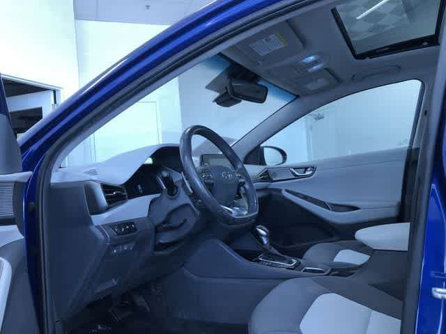 Thumbnail: 2020 Hyundai Ioniq - 11