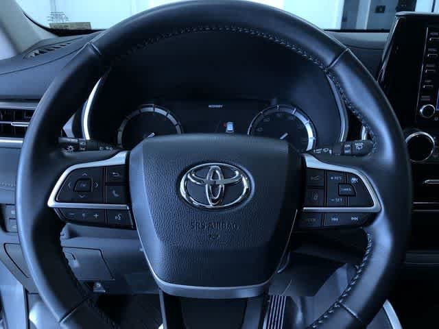 Thumbnail: 2022 Toyota Highlander - 24