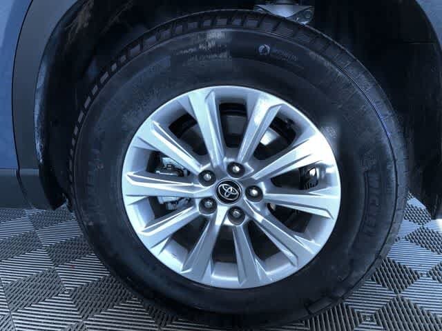 Thumbnail: 2025 Toyota Grand Highlander - 18