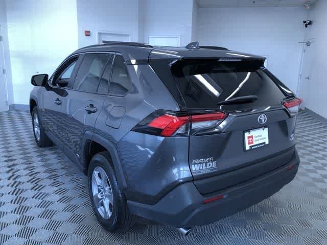 2025 Toyota RAV4 LE - Photo 12