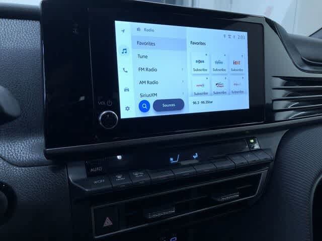 Thumbnail: 2025 Toyota Camry - 28