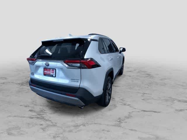 Thumbnail: 2024 Toyota RAV4 - 10
