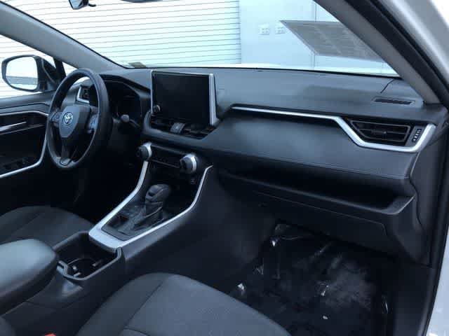 Thumbnail: 2025 Toyota RAV4 - 23