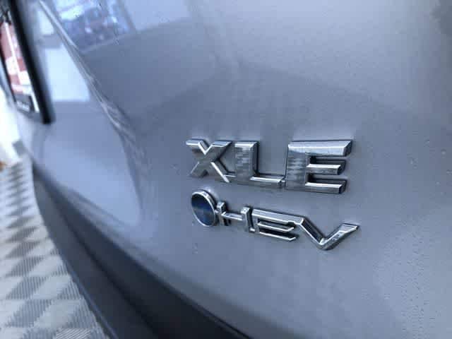 Thumbnail: 2025 Toyota RAV4 - 15