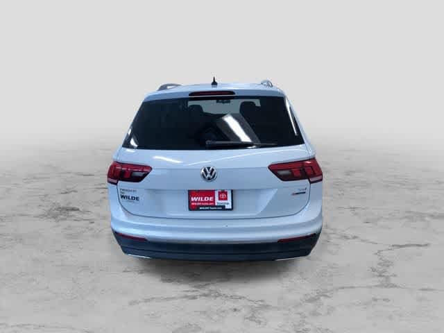 Thumbnail: 2018 Volkswagen Tiguan - 9