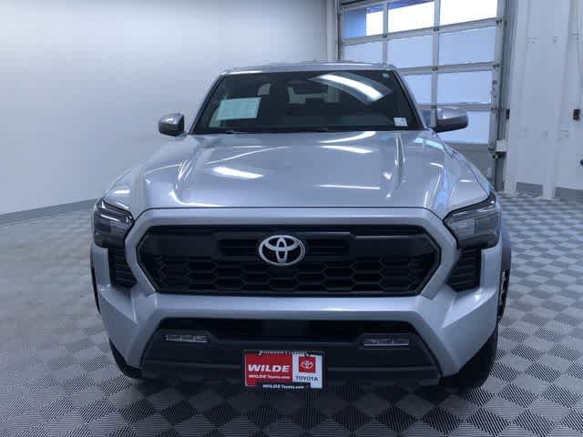 Thumbnail: 2024 Toyota Tacoma - 9